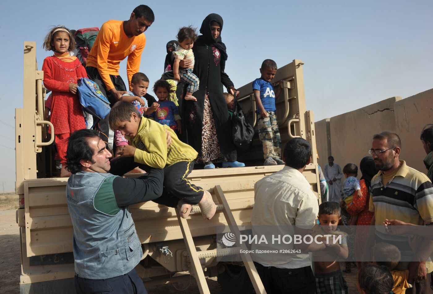 Беженцы в районе города Киркук в Ираке