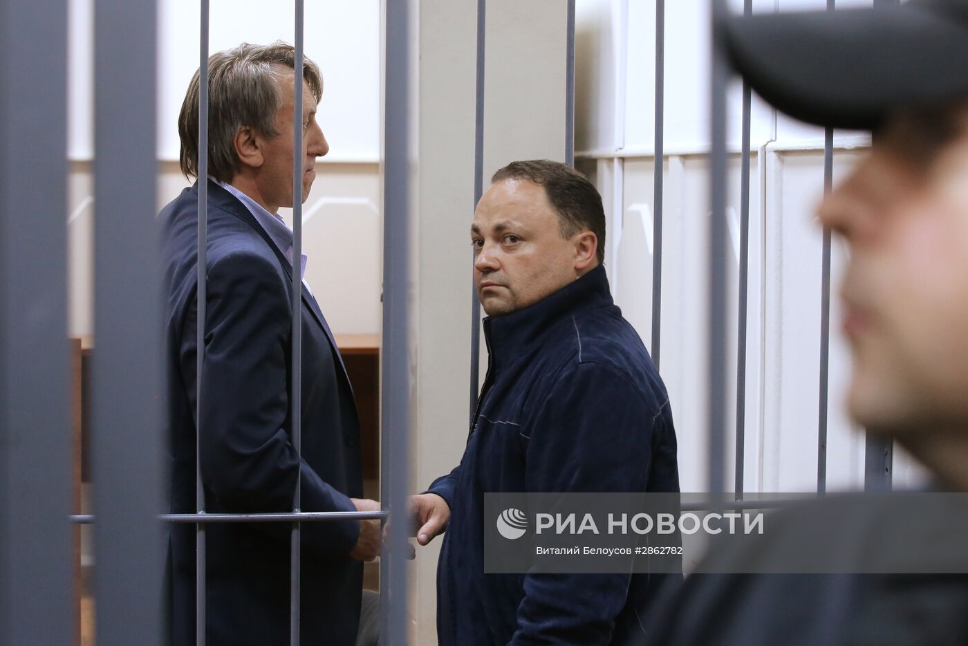 Рассмотрение ходатайства следствия об избрание меры пресечения мэру Владивостока И. Пушкареву в Басманном суде