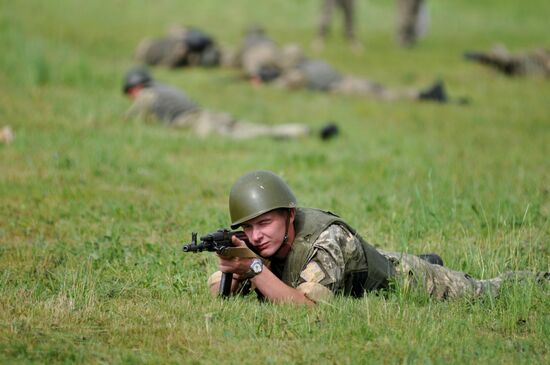 Военные учения во Львовской области