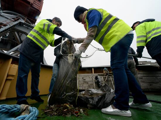 "Морской субботник" во Владивостоке