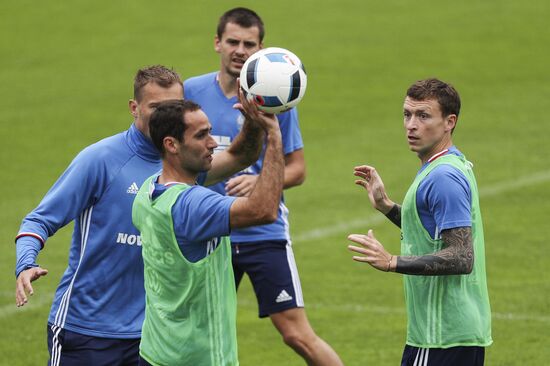 Футбол. Тренировка сборной России