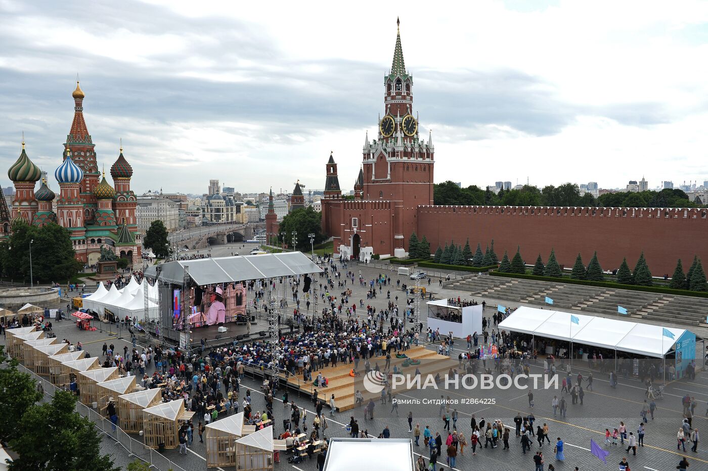 Книжный фестиваль "Красная площадь". День третий