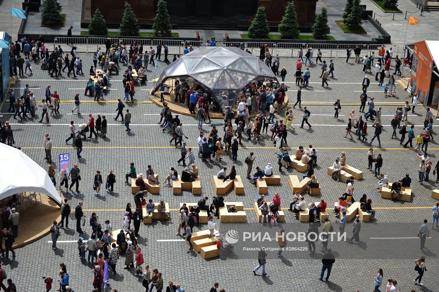 Книжный фестиваль "Красная площадь". День третий