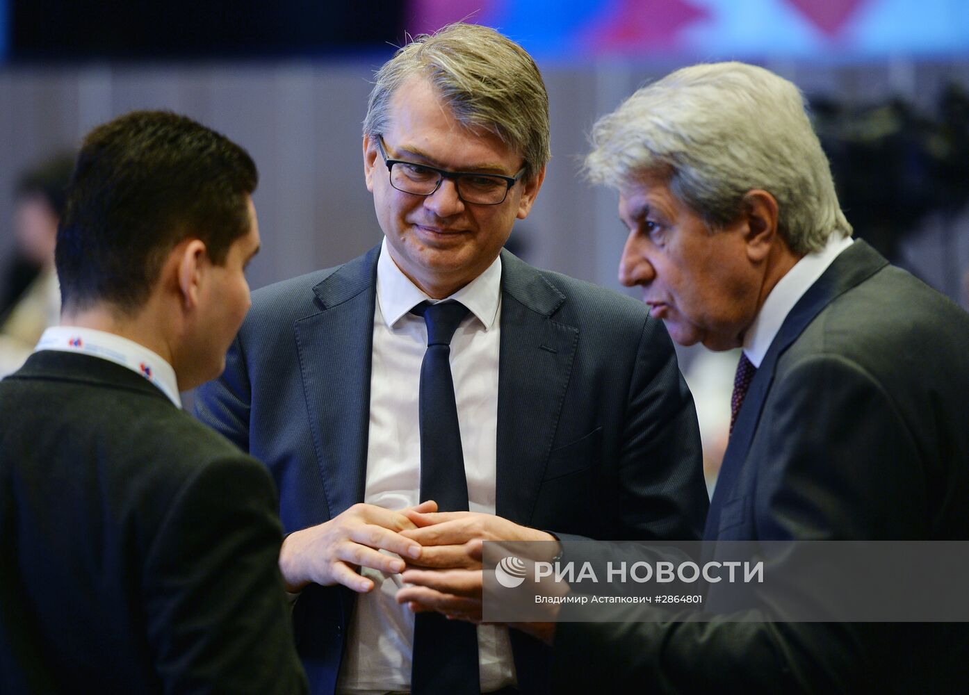 Форум "Новая эпоха журналистики: прощание с мейнстримом"