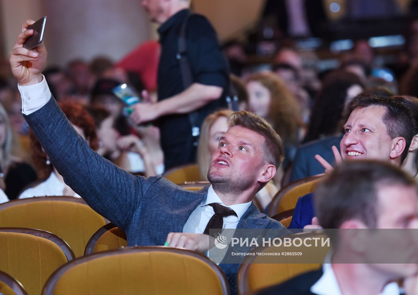 Открытие 27-го Российского кинофестиваля "Кинотавр"