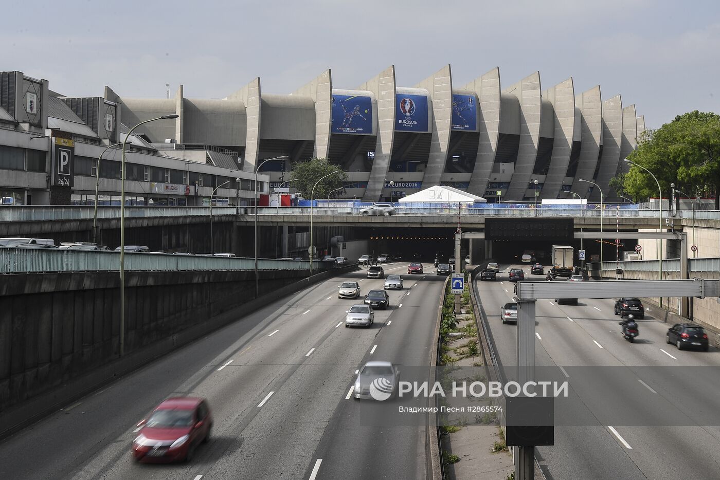 Подготовка к чемпионату Европы по футболу в Париже