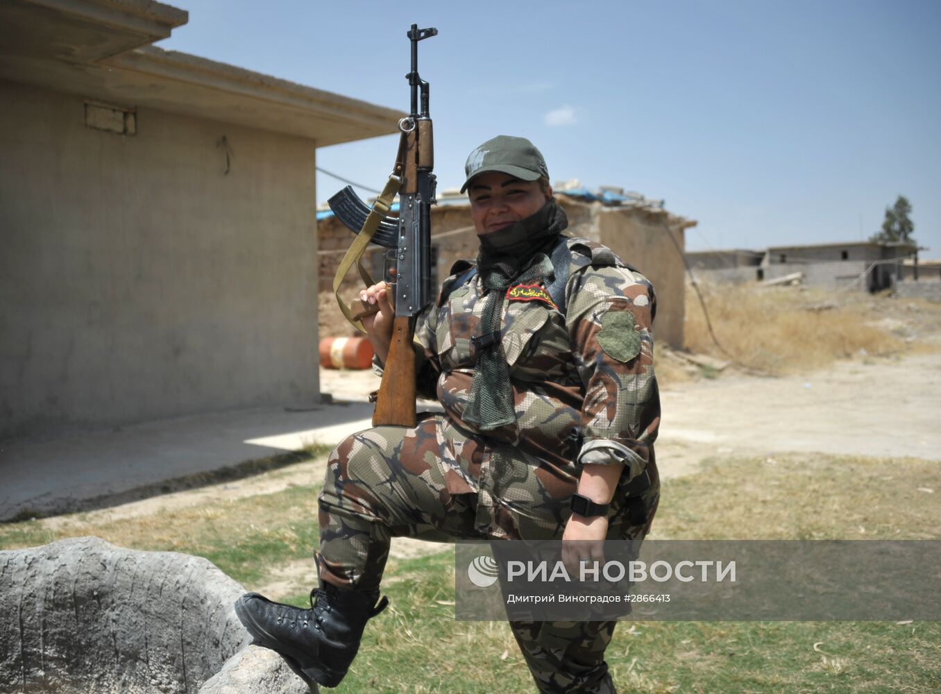 Бойцы курдских отрядов, воюющие против ИГ