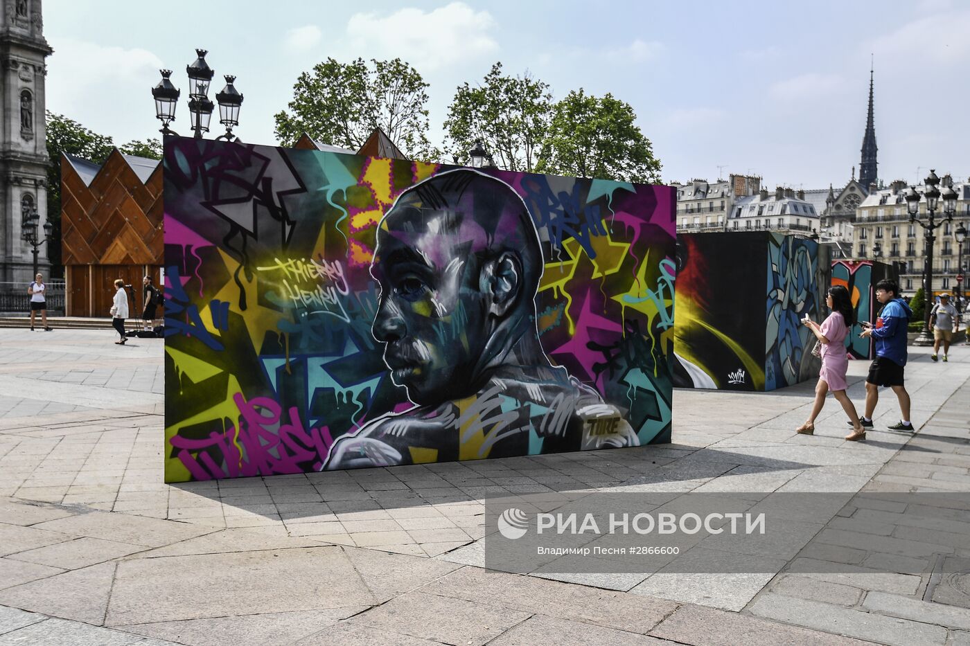 Подготовка к чемпионату Европы по футболу в Париже