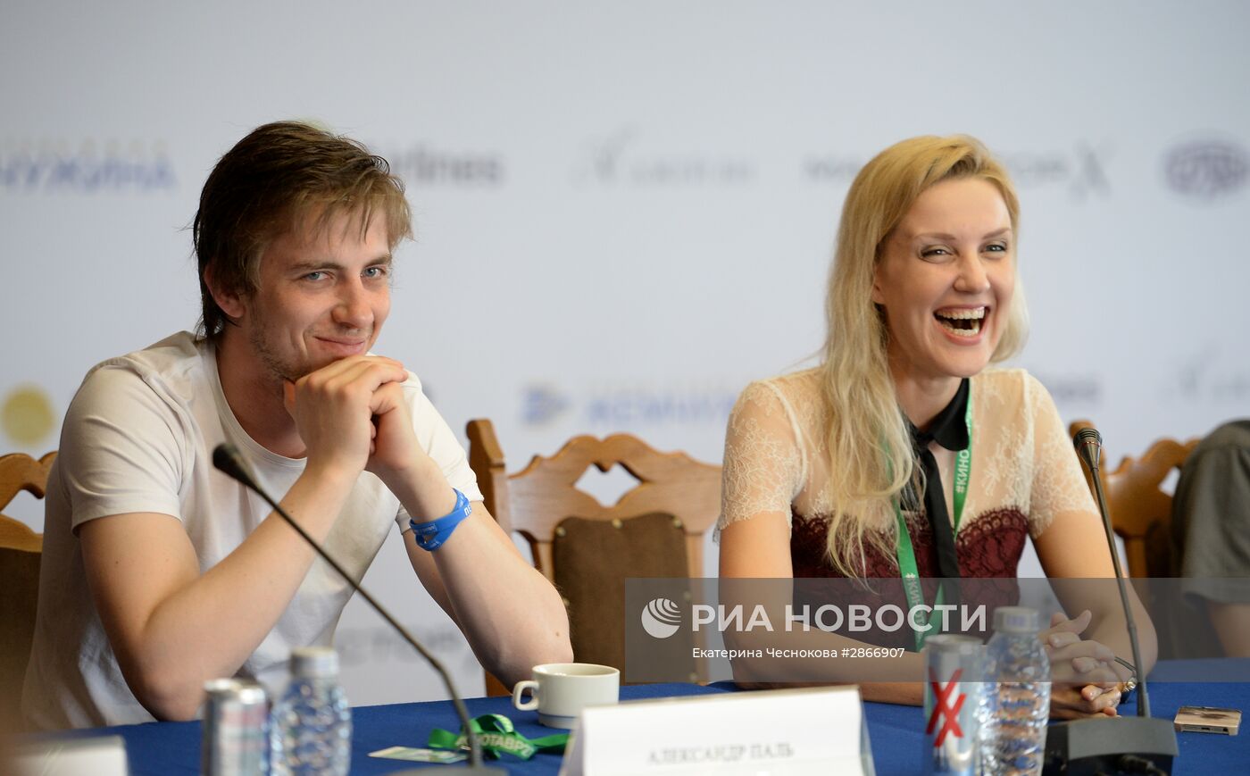 27-й Открытый Российский кинофестиваль "Кинотавр". День третий