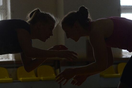 Подготовка женской сборной по вольной борьбе к Олимпийским Играм