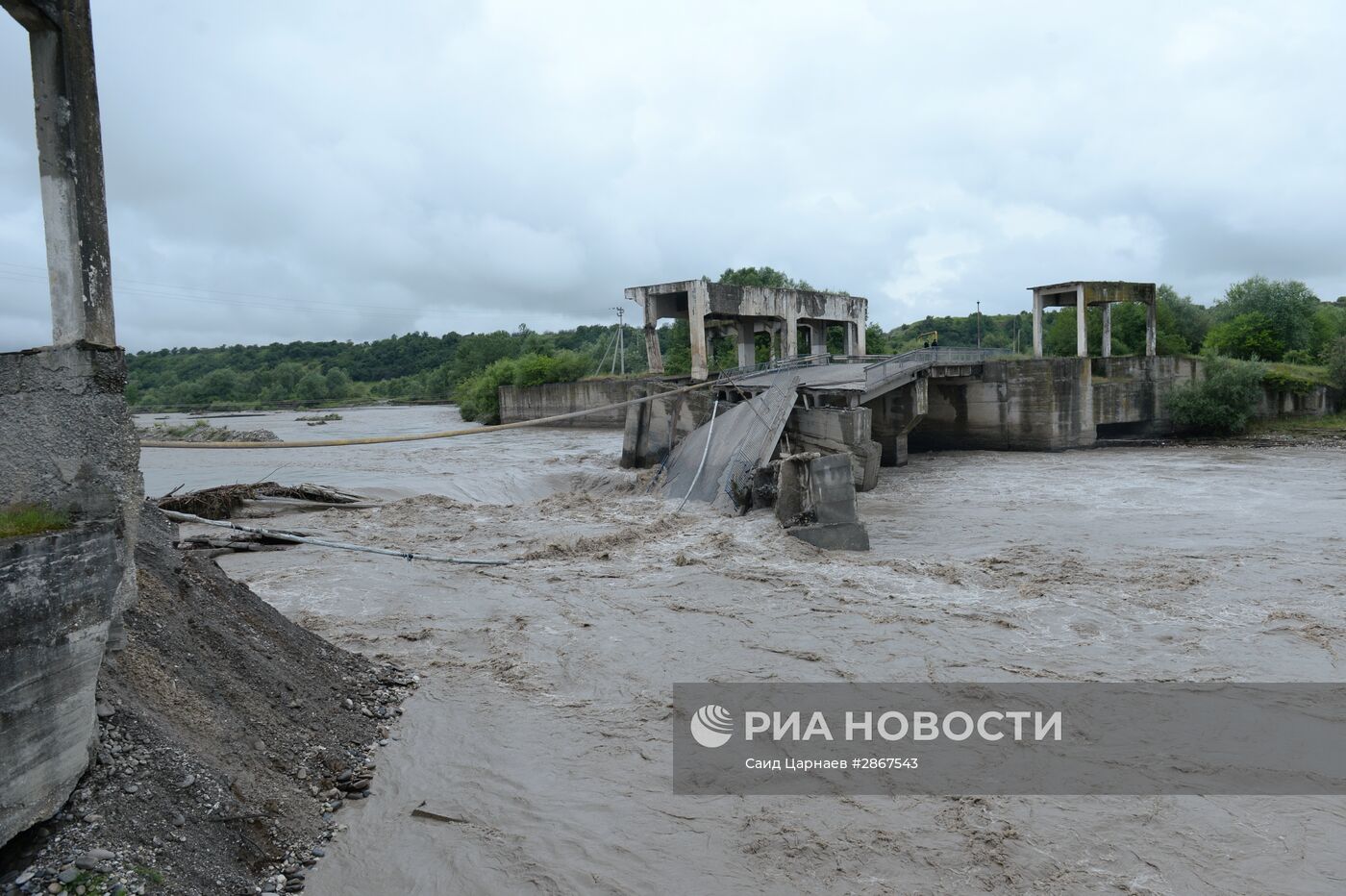 Последствия оползней в Чеченской Республике