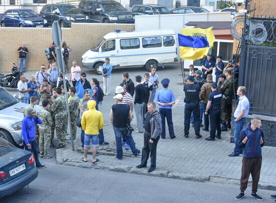 Беспорядки у Генконсульства РФ в Одессе