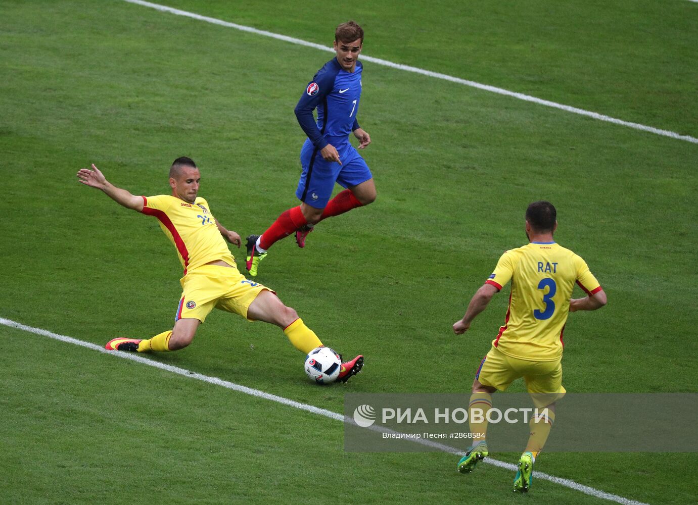 Футбол. Чемпионат Европы - 2016. Матч Франция - Румыния