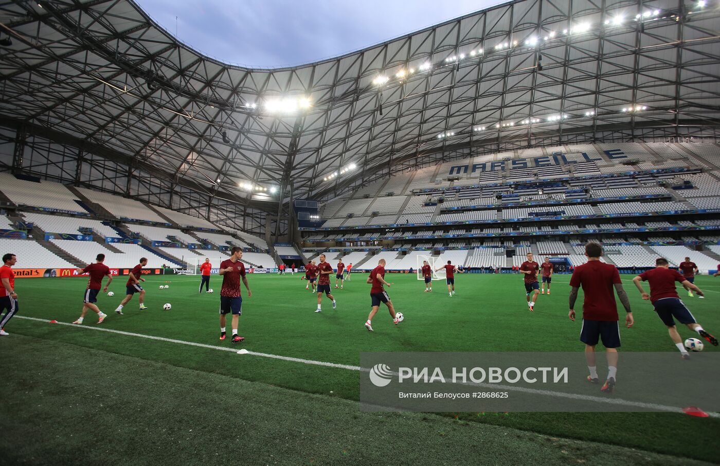 Футбол. Чемпионат Европы - 2016. Тренировка сборной России