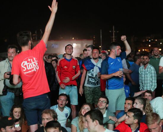 Трансляция матча-открытия Евро - 2016 в фан-зонах во Франции