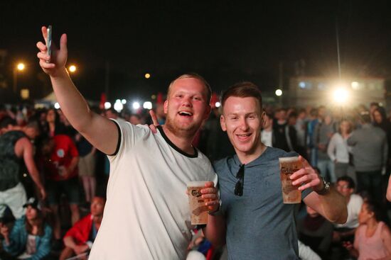 Трансляция матча-открытия Евро - 2016 в фан-зонах во Франции