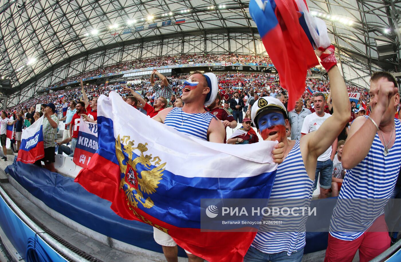 Футбол. Чемпионат Европы - 2016. Матч Англия - Россия