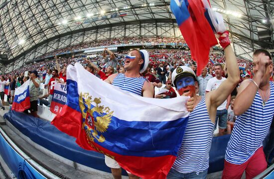 Футбол. Чемпионат Европы - 2016. Матч Англия - Россия