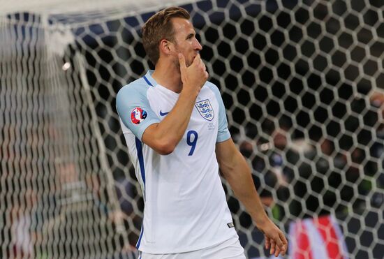 Футбол. Чемпионат Европы - 2016. Матч Англия - Россия