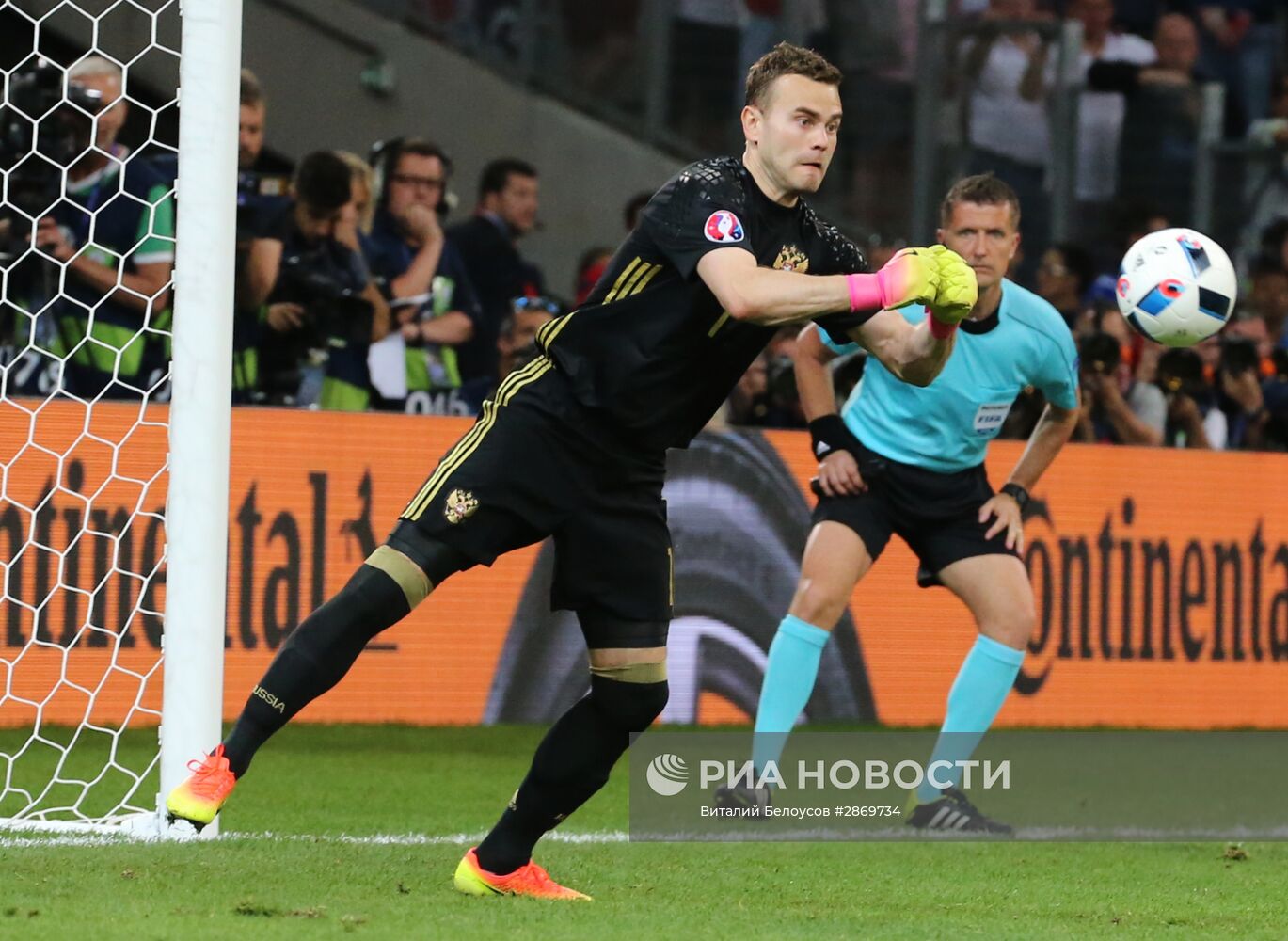 Футбол. Чемпионат Европы - 2016. Матч Англия - Россия