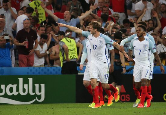 Футбол. Чемпионат Европы - 2016. Матч Англия - Россия