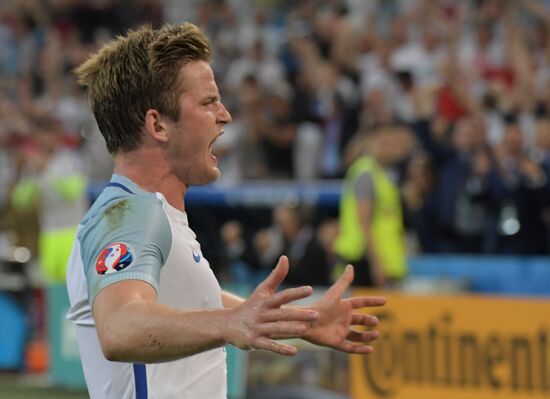 Футбол. Чемпионат Европы - 2016. Матч Англия - Россия