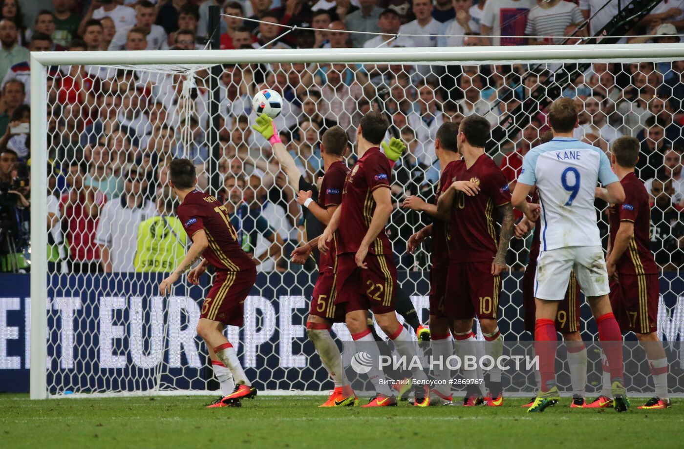 Футбол. Чемпионат Европы - 2016. Матч Англия - Россия