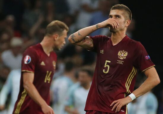 Футбол. Чемпионат Европы - 2016. Матч Англия - Россия