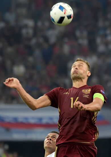 Футбол. Чемпионат Европы - 2016. Матч Англия - Россия