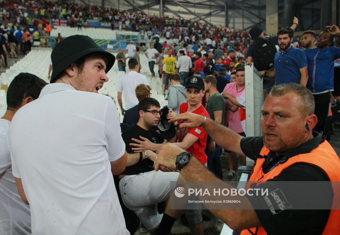 Футбол. Чемпионат Европы - 2016. Матч Англия - Россия