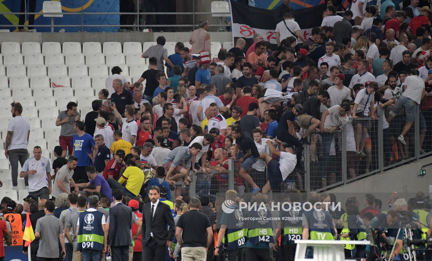 Футбол. Чемпионат Европы - 2016. Матч Англия - Россия