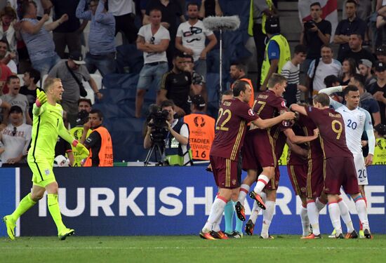 Футбол. Чемпионат Европы - 2016. Матч Англия - Россия