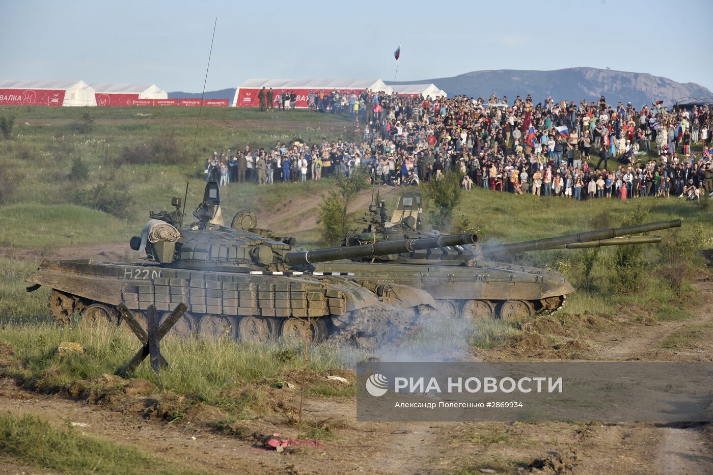 Военно-историческое шоу "Хроники Крыма. Эпизод 2016: с чего начинается Родина?"