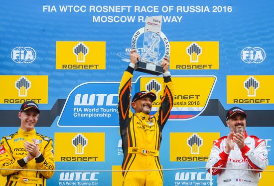 Автоспорт. IV этап чемпионата мира FIA WTCC. Второй день