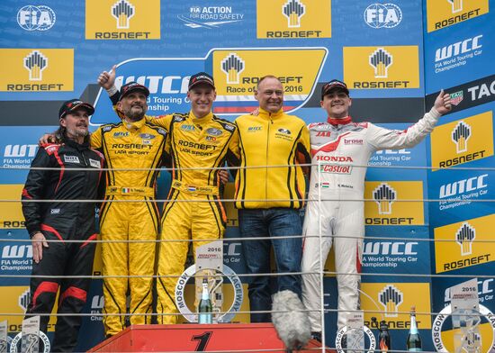 Автоспорт. IV этап чемпионата мира FIA WTCC. Второй день