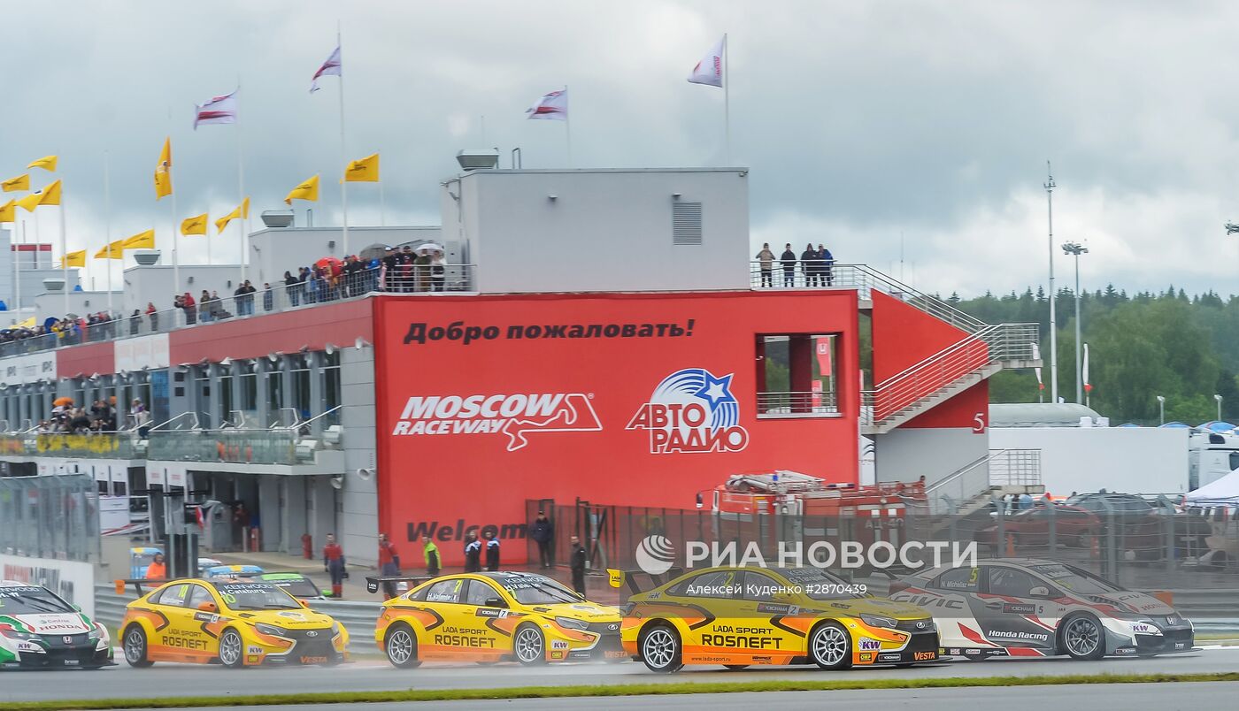 Автоспорт. IV этап чемпионата мира FIA WTCC. Второй день