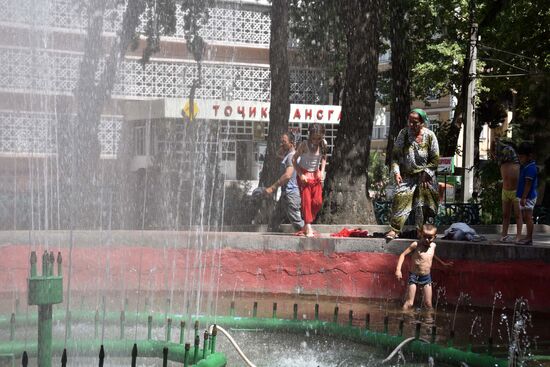 Аномальная жара в Таджикистане
