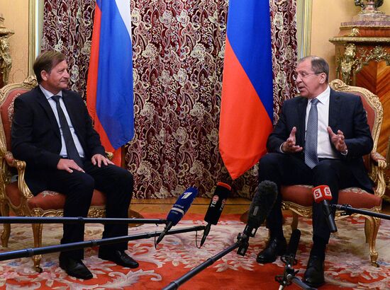 Встреча С.Лаврова с министром иностранных дел Словении К.Эрьявецем