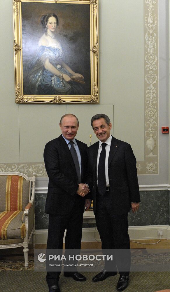 Неформальный ужин президента РФ В. Путина с бывшим президентом Франции Николя Саркози