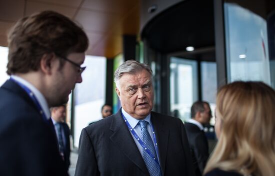 XX Петербургский международный экономический форум. День первый