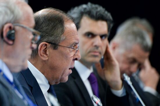 Сессия клуба "Валдай" "Россия и ЕС: что после "стратегического партнерства", которое не состоялось?" в рамках ПМЭФ