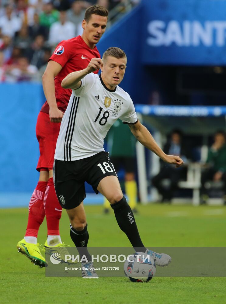 Футбол. Чемпионат Европы - 2016. Матч Германия - Польша