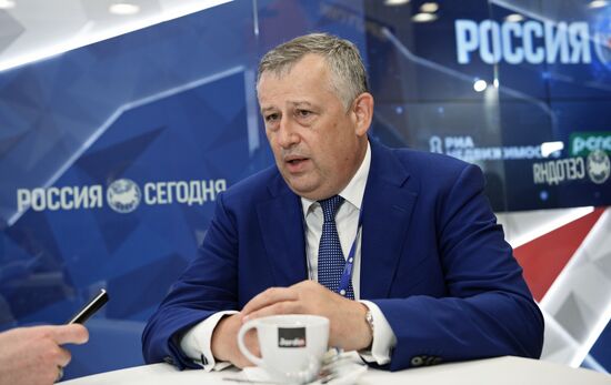 XX Петербургский международный экономический форум. День второй