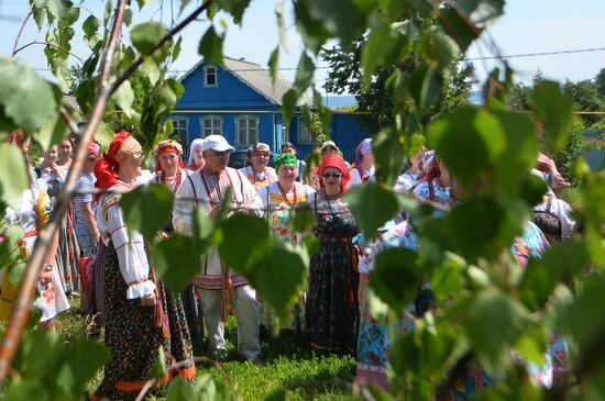 Обряд празднования Троицы в селе Матюшино