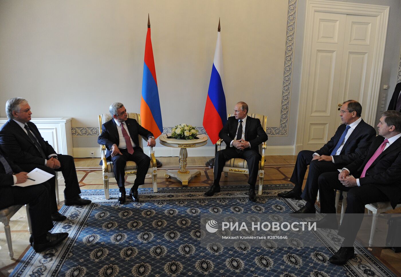 Рабочая поездка президента РФ В. Путина в Санкт-Петербург