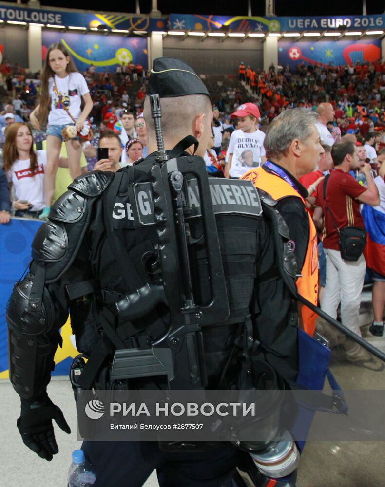 Футбол. Чемпионат Европы - 2016. Матч Россия - Уэльс