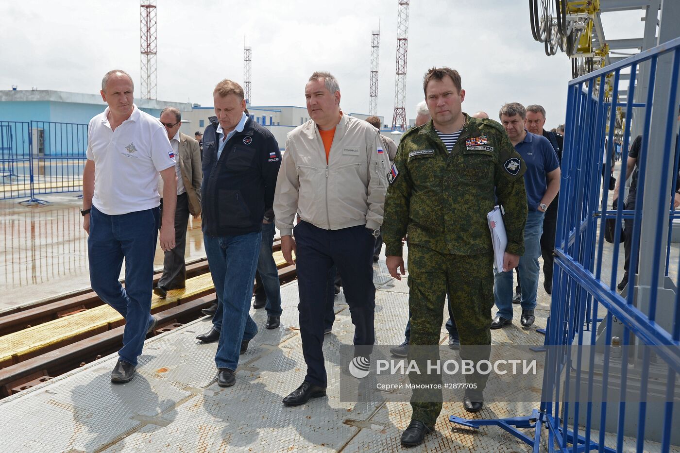 Вице-премьер РФ Д. Рогозин посетил космодром Восточный