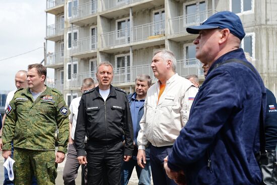 Вице-премьер РФ Д. Рогозин посетил космодром Восточный