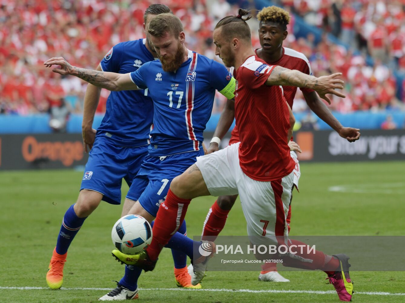 Исландия чемпионат европы. Исландия на евро 2016. Исландия на чемпионате Европы 2016. Чемпионат Исландии по футболу. Австрия на евро 2016.
