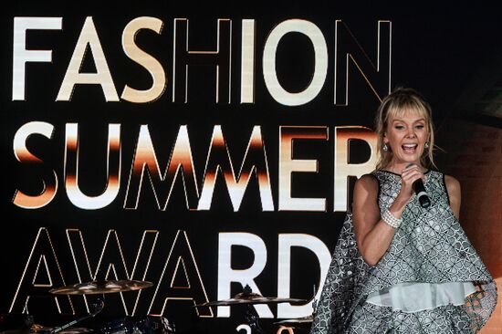 Ежегодная премия "Fashion Summer Awards 2016"